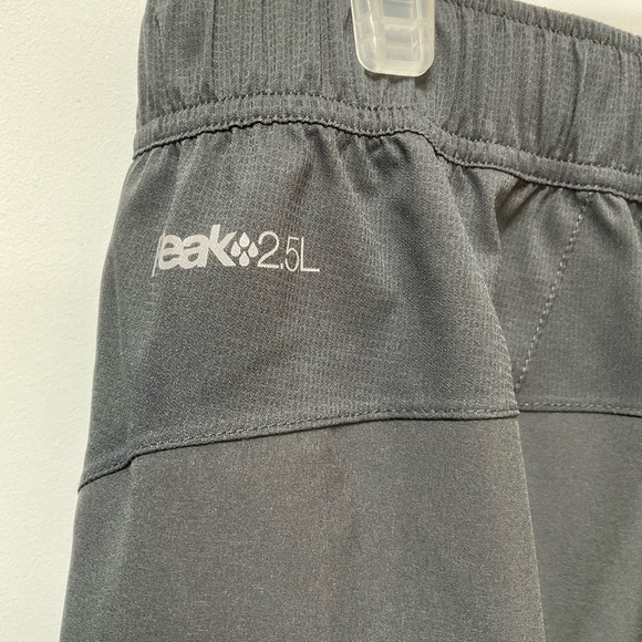 REI Co-op Men’s Waterproof Rain Pants - Picture 6 of 10